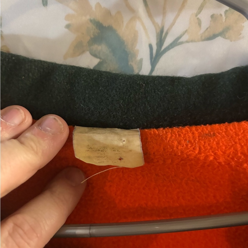 Vintage Green Jacket with Orange Lining - Picture 4 of 9